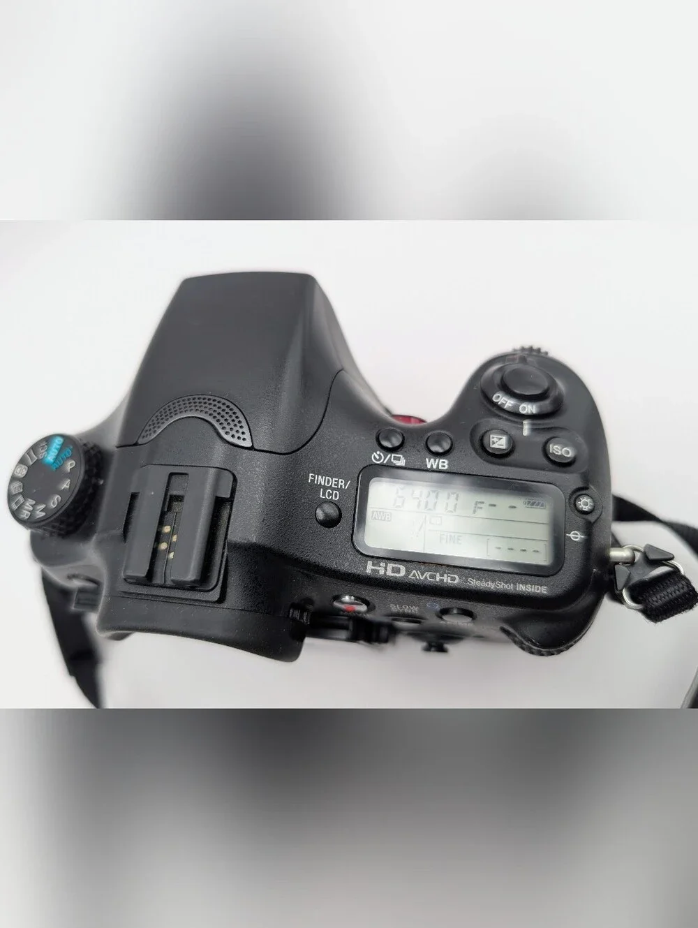 Sony Camera Alpha A77 SLT-A77V 24.3MP + DT 4-5.6/55-200 SAM Lens + 3 Batteries